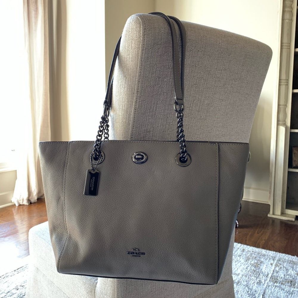 Coach Gray/Taupe Leather Turnlock Chain Tote Purse